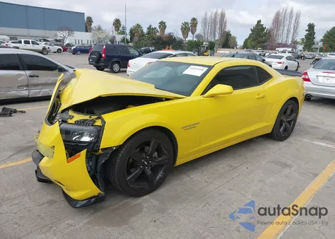 2015 Chevrolet Camaro 2Ls z USA, uszkodzony, nr VIN 2G1FB1E38F9310644